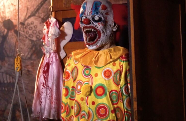 Crazy clown