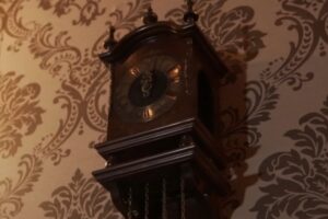 Damned watch