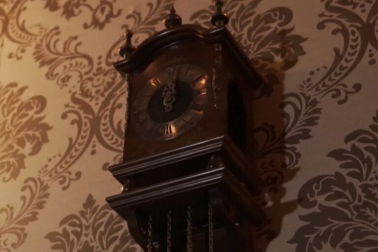 Damned watch